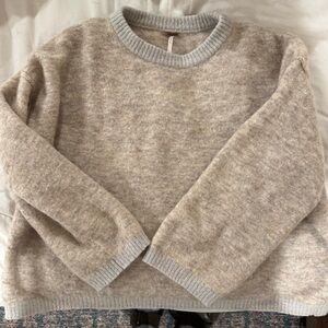 Cozy Knit Sweater in Beige and Gray